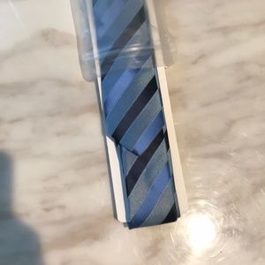 Men’s skinny Tie NWT